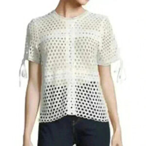 ZERO Degrees Celsius White Crewneck Cap Sleeve Top